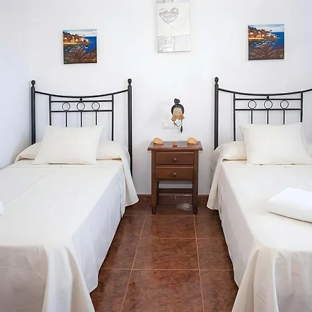 Sin Cocina Centrico Con Aire Acondicionado Terraza Azotea Compartida Апартаменти *